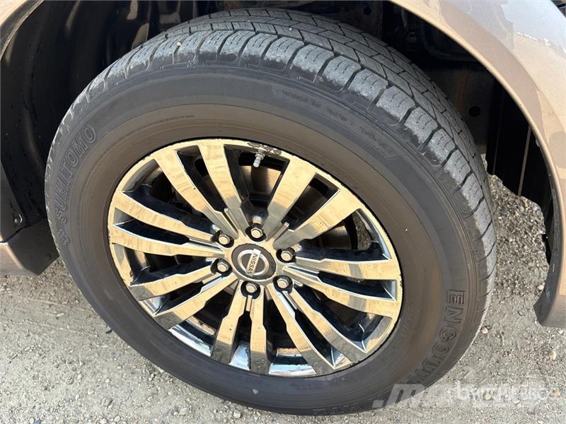 Nissan Armada سيارات