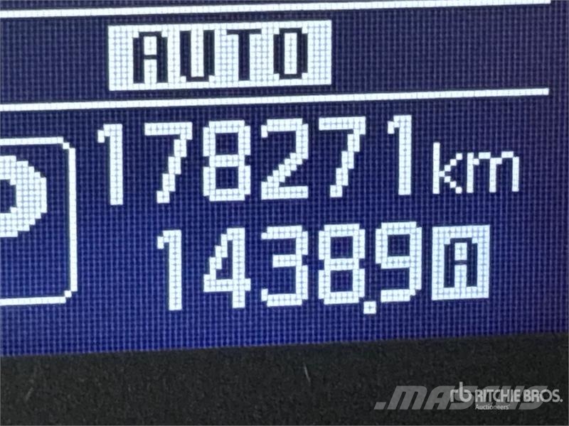 Nissan Armada سيارات