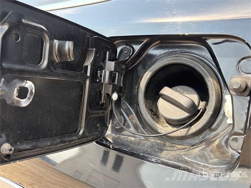 Nissan Armada سيارات