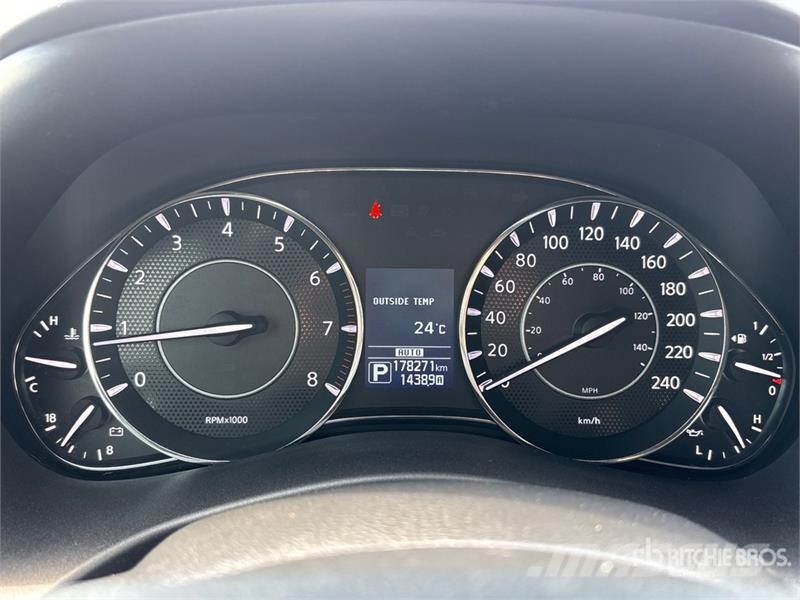 Nissan Armada سيارات