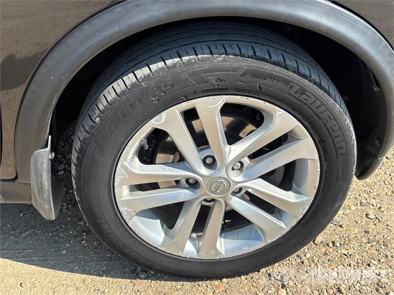 Nissan Juke 4WD SUV Kistehergépjárművek