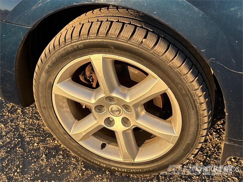 Nissan MAXIMA Automobile Samochody osobowe