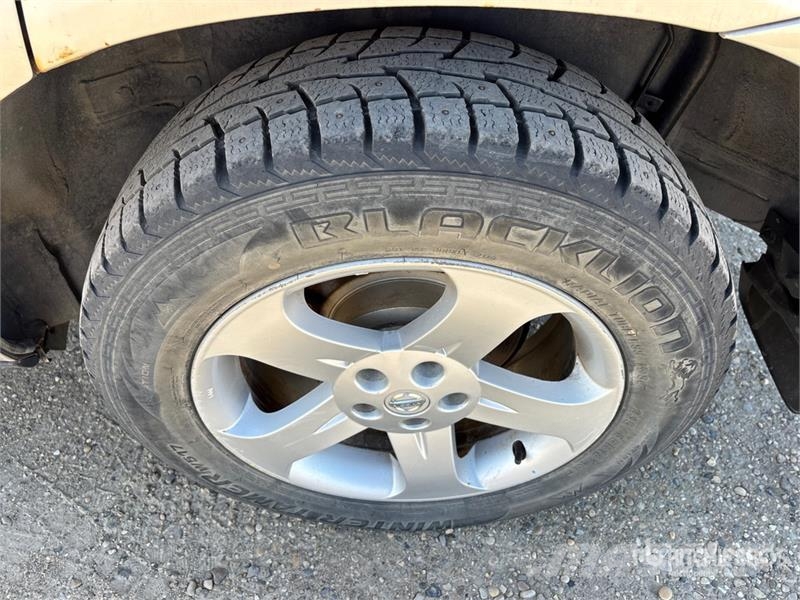 Nissan Murano SUV PKWs