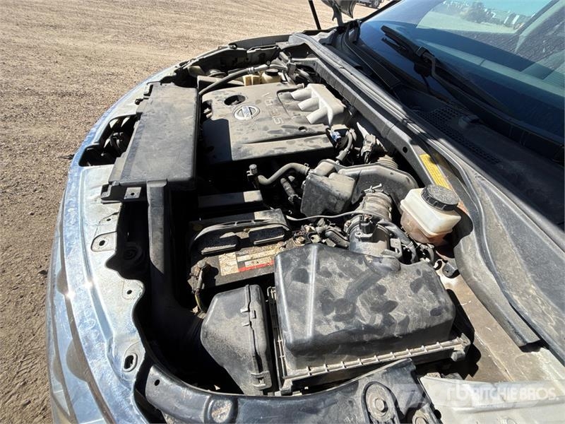 Nissan Murano SUV (Inoperable) Легковые автомобили