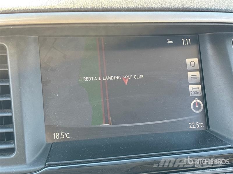 Nissan Pathfinder SUV Personbiler