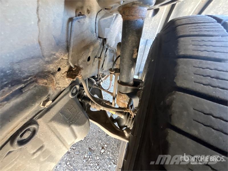 Nissan Pathfinder SUV Personbiler