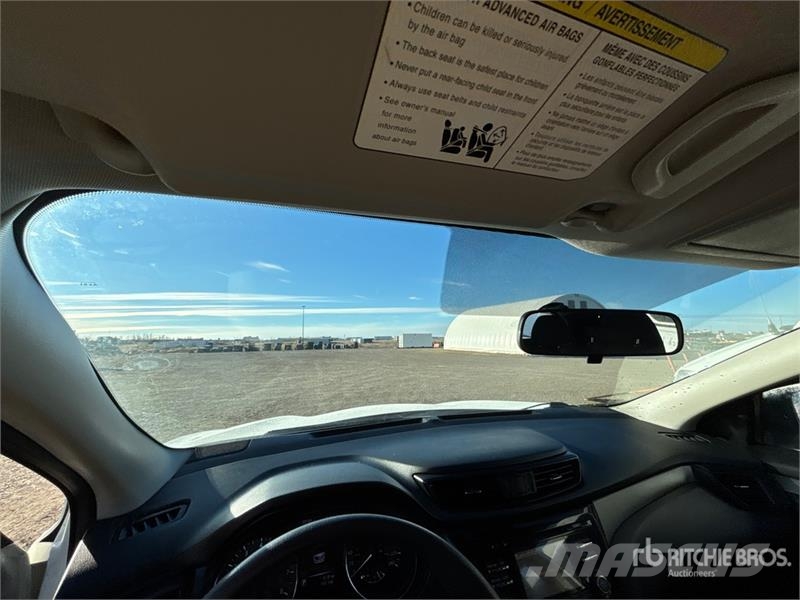 Nissan Qashqai AWD SUV 汽车