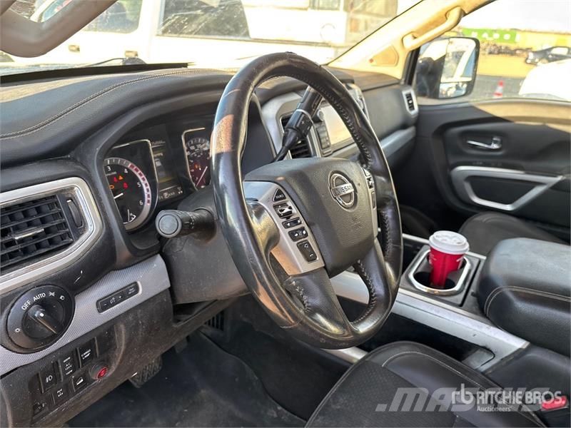 Nissan Titan Drugi
