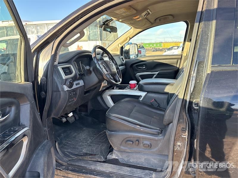 Nissan Titan Drugi