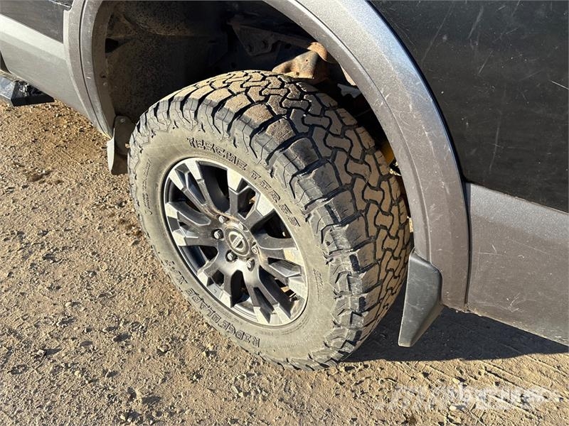 Nissan Titan Drugi