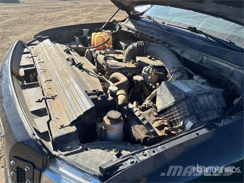 Nissan Titan XD PRO-4X 4x4 Crew Cab Pickup (Inoperable) Drugi