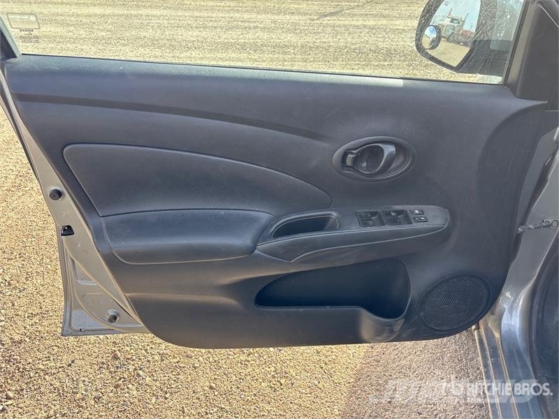 Nissan Versa Automobile Легковые автомобили