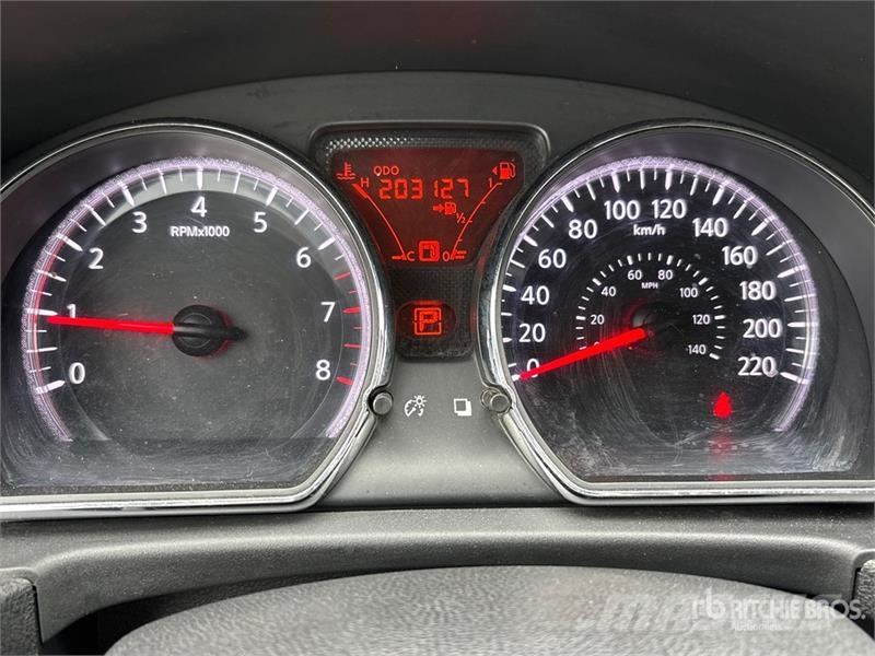 Nissan Versa SV Automobile Sõiduautod