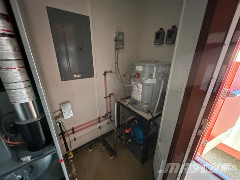 Noble Industries Lavatory 30 ft x 12 ft Skid-Mounted Was Būvniecība- Citi