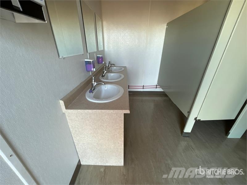 Noble Industries Lavatory 30 ft x 12 ft Skid-Mounted Was Būvniecība- Citi