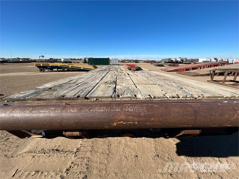 Nodwell 24 ft x 8 ft Athey Wagon Pipeline Ausrüstung