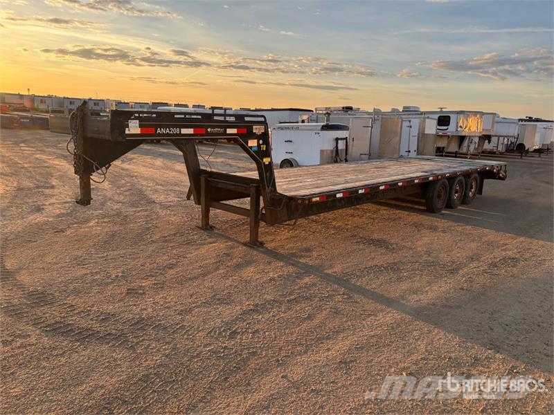 Norbert 29 ft Tri/A Gooseneck Equipment Trailer Autotreilerid