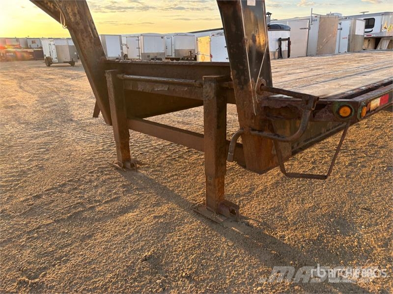 Norbert 29 ft Tri/A Gooseneck Equipment Trailer Autotreilerid