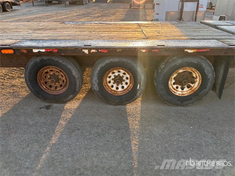 Norbert 29 ft Tri/A Gooseneck Equipment Trailer Autotreilerid