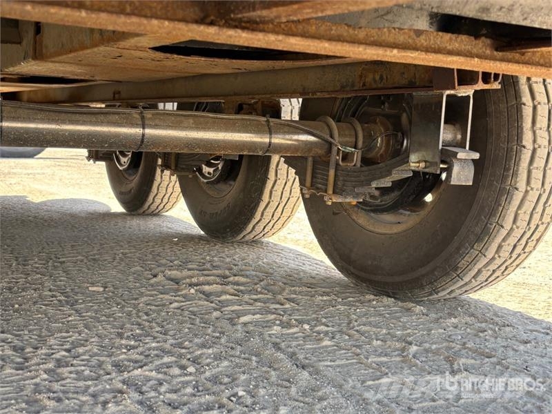 NorStar 16 ft Tri/A Dump Utility Trailer Bañera