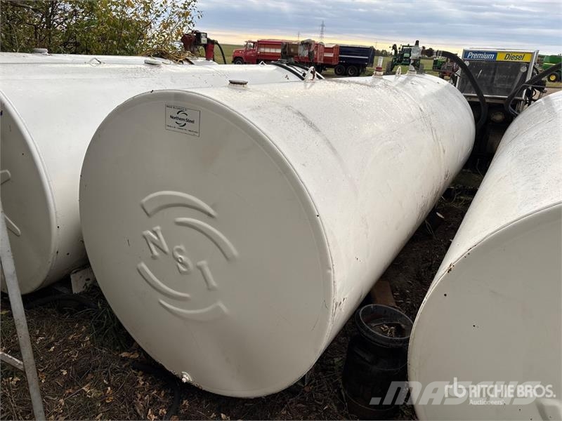 Northern Steel 1000 gal Diesel Fuel Tank Kütusemahutid