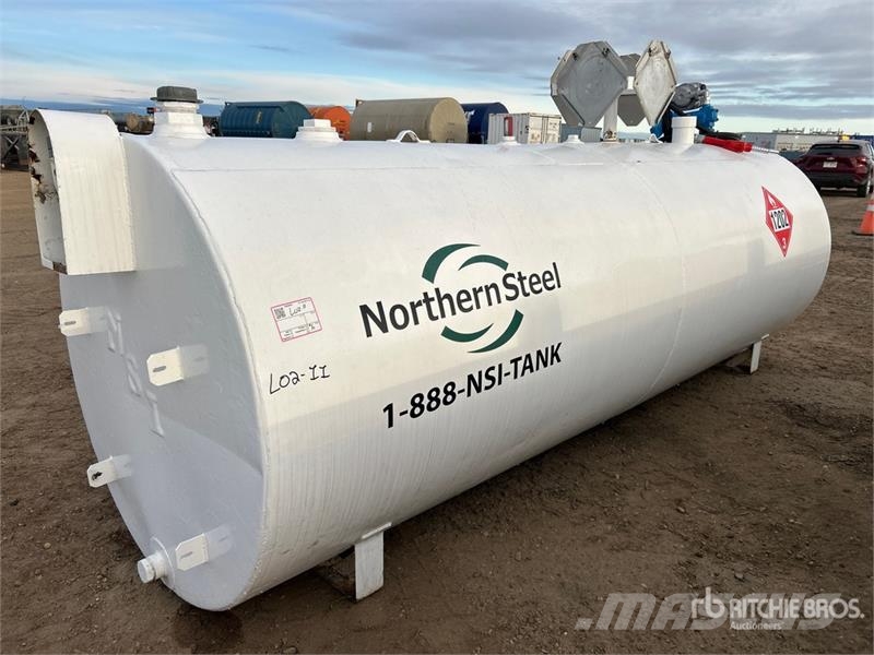  Northern Steel 4540 L Steel Fuel Tank Brændstof- og tilsætningstank.