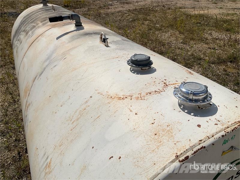 Northern Steel Industries 1000 gal Portable Steel Nádrže na palivo a aditiva