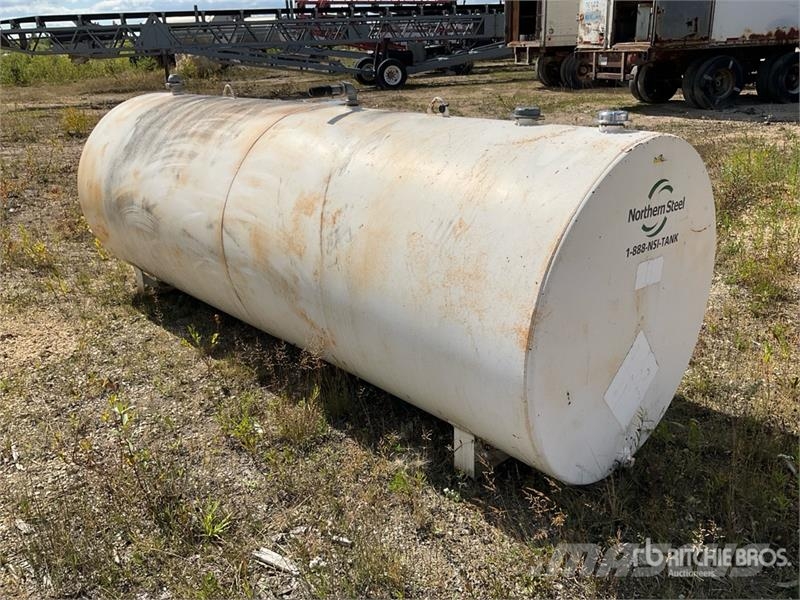 Northern Steel Industries 1000 gal Portable Steel Nádrže na palivo a aditiva