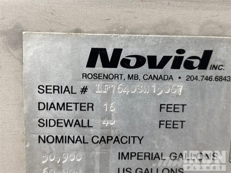  Novid 60900 gal Fertilizer Nurse Tank ماكينات زراعية - غير ذلك