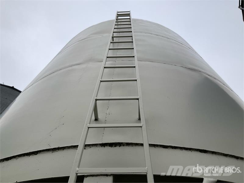  NRW +/- 3000 bu Smooth Wall Hopper Grain Bin Macchine/unitá di lavorazione e stoccaggio/altri