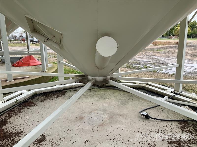  NRW +/- 3000 bu Smooth Wall Hopper Grain Bin Macchine/unitá di lavorazione e stoccaggio/altri