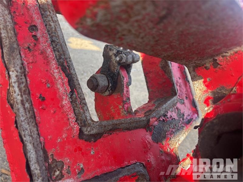 Nuhn 0843 Lagoon Crawler Liquid Manure Agitator Boat Rasturači đubriva