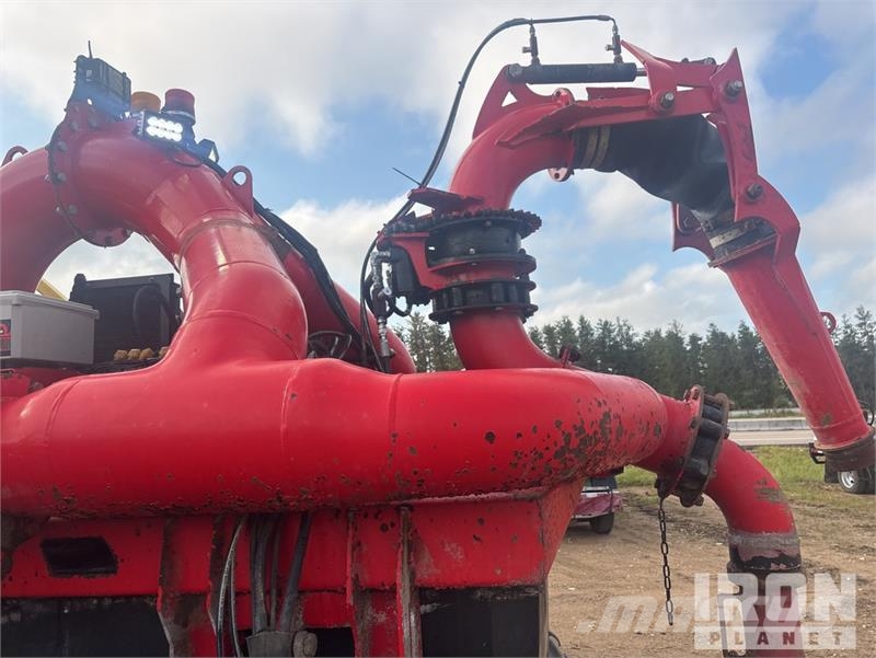 Nuhn 0843 Lagoon Crawler Liquid Manure Agitator Boat Rasturači đubriva