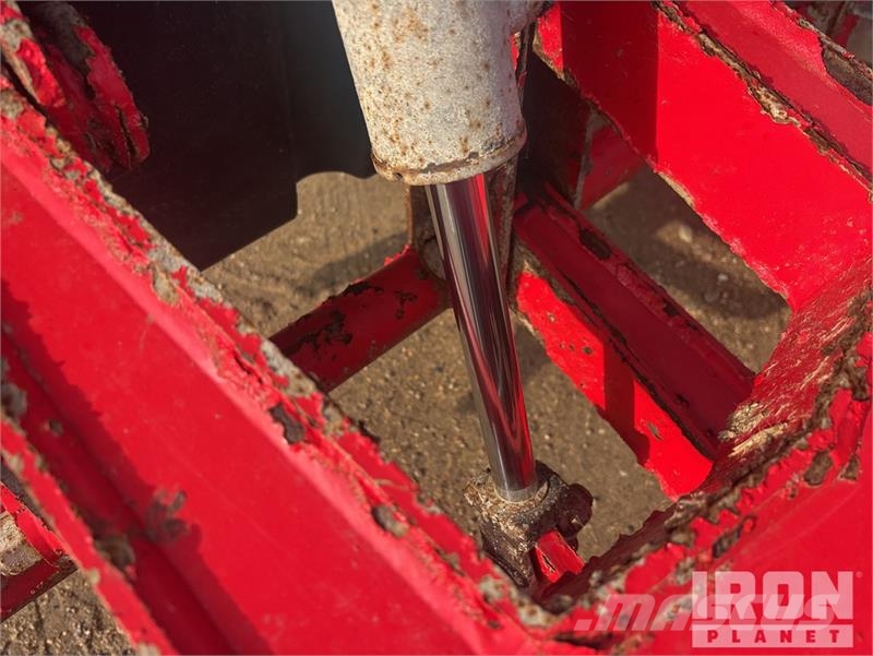 Nuhn 0843 Lagoon Crawler Liquid Manure Agitator Boat Rasturači đubriva