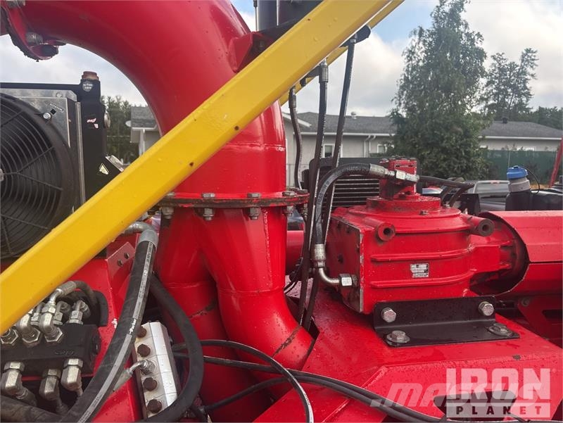 Nuhn 0843 Lagoon Crawler Liquid Manure Agitator Boat Rasturači đubriva