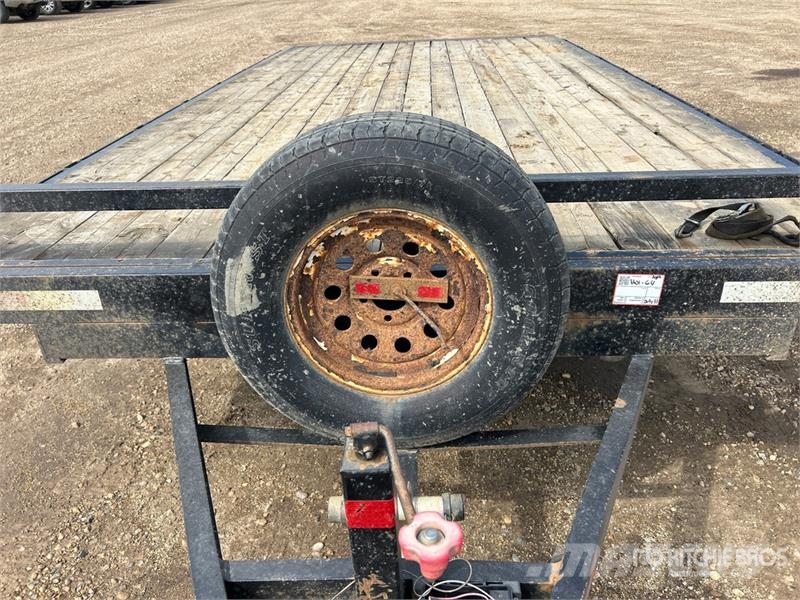  Oasis 16 ft T/A Equipment Trailer Прицепы-Автовозы