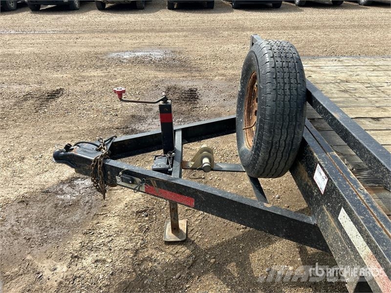  Oasis 16 ft T/A Equipment Trailer Прицепы-Автовозы