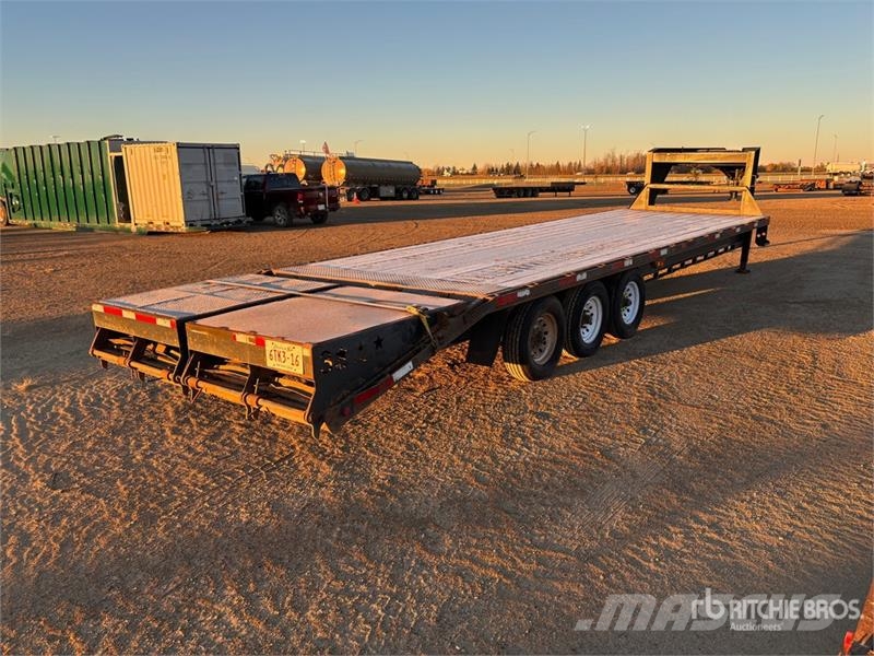 Oasis 31 ft Tri/A Gooseneck Equipment Trailer Biltransporter henger