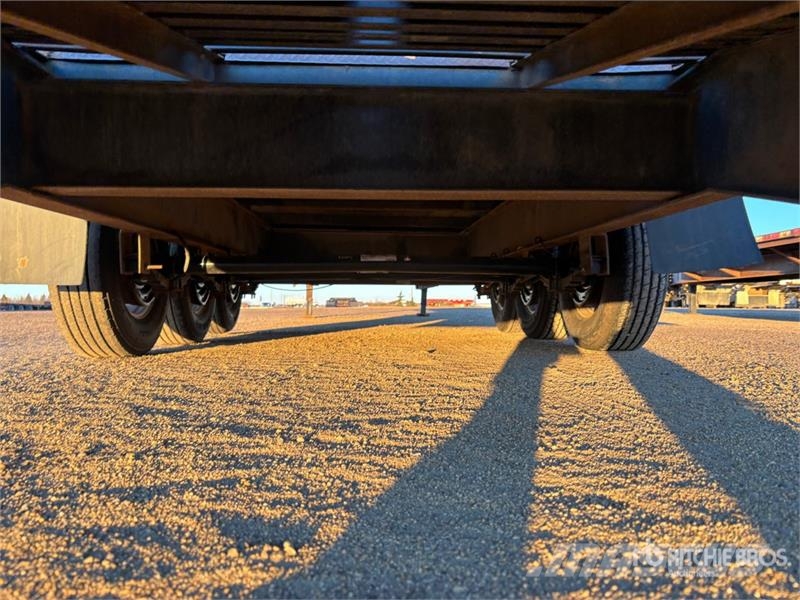 Oasis 31 ft Tri/A Gooseneck Equipment Trailer Biltransporter henger