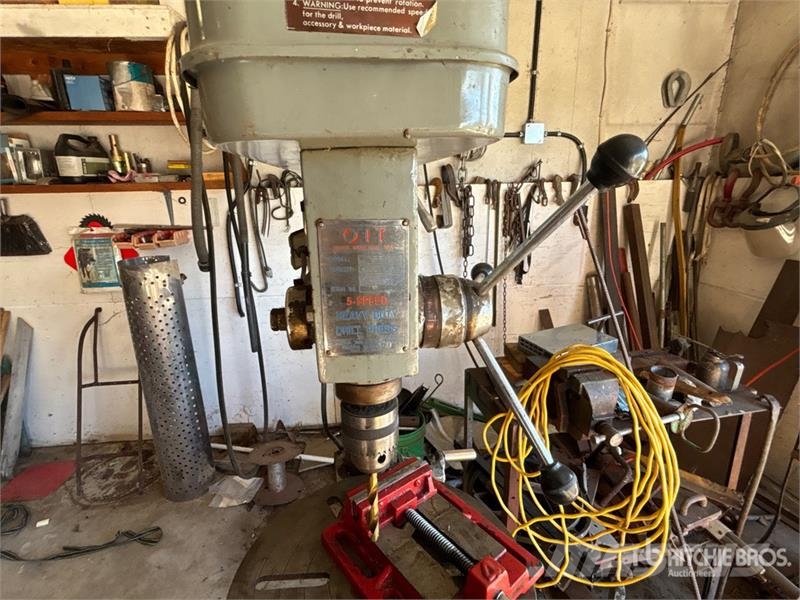 OIT 5 Speed Drill Press Andre komponenter