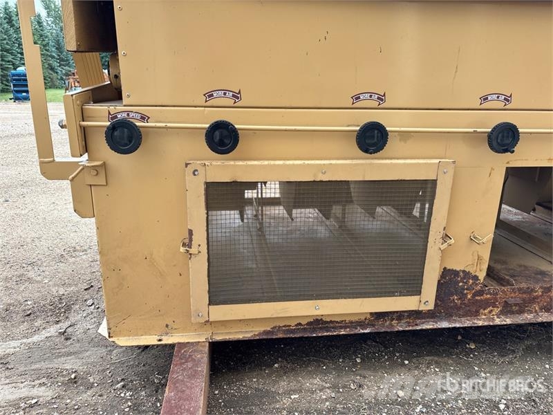 Oliver 240 Grain Cleaner معدات تنظيف الحبوب