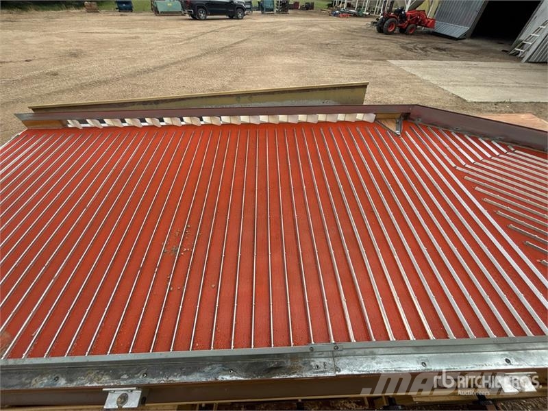 Oliver 240 Grain Cleaner معدات تنظيف الحبوب