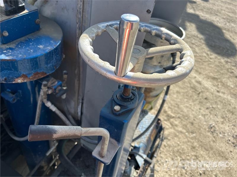 Olympia Awd Ice Resurfacer Egyéb útkarbantartó és hókotró gépek