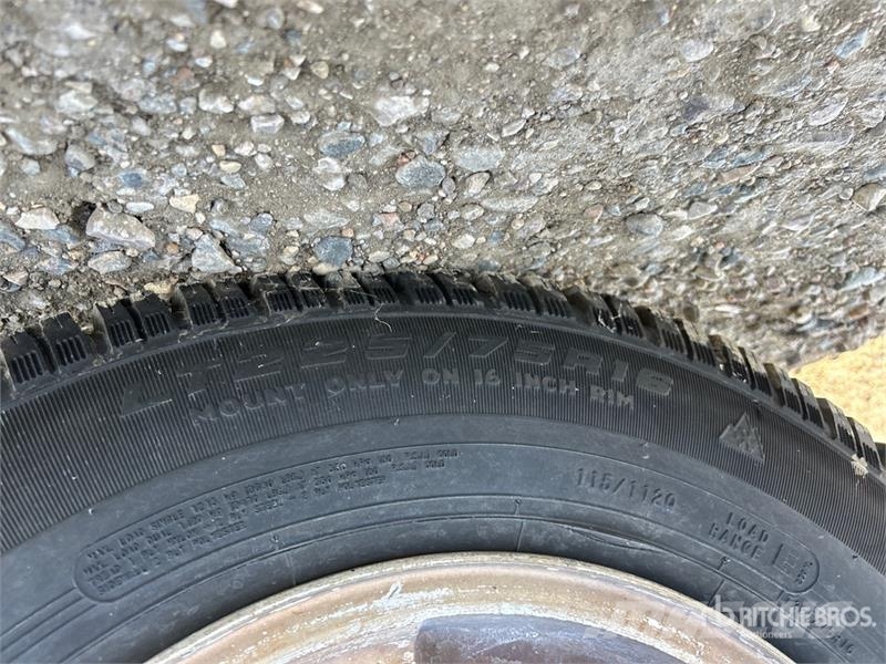 Olympia Awd Ice Resurfacer Egyéb útkarbantartó és hókotró gépek
