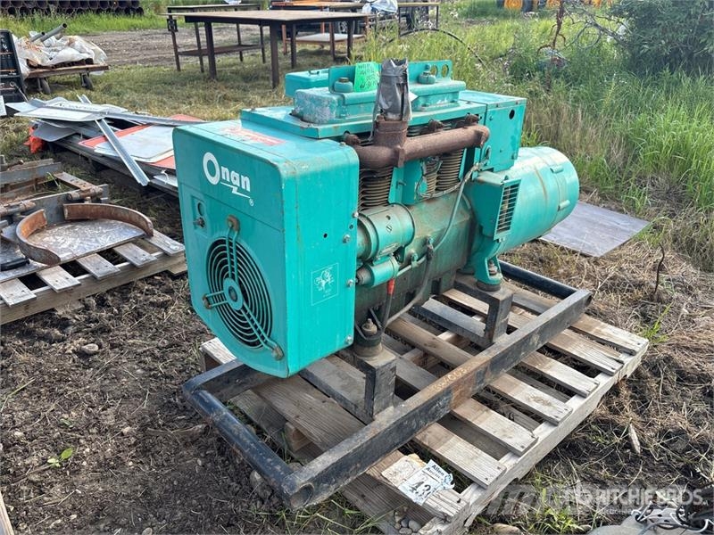 Onan 15.0JC-9XR/12370U 15 kW Skid-Mounted Generator Set Generadores diésel
