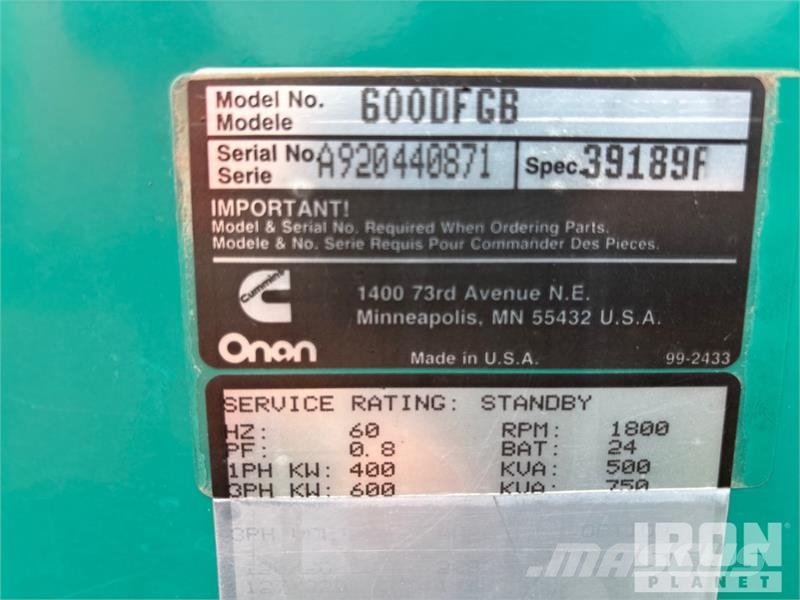 Onan 600DFGB 600 kW Skid-Mounted Generator Set Diesel Generatoren