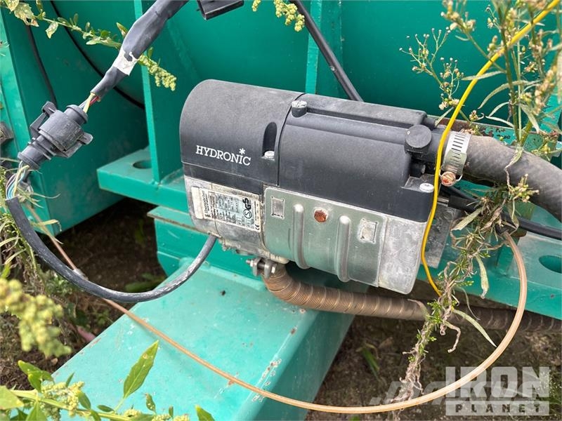Onan 600DFGB 600 kW Skid-Mounted Generator Set Diesel Generatoren