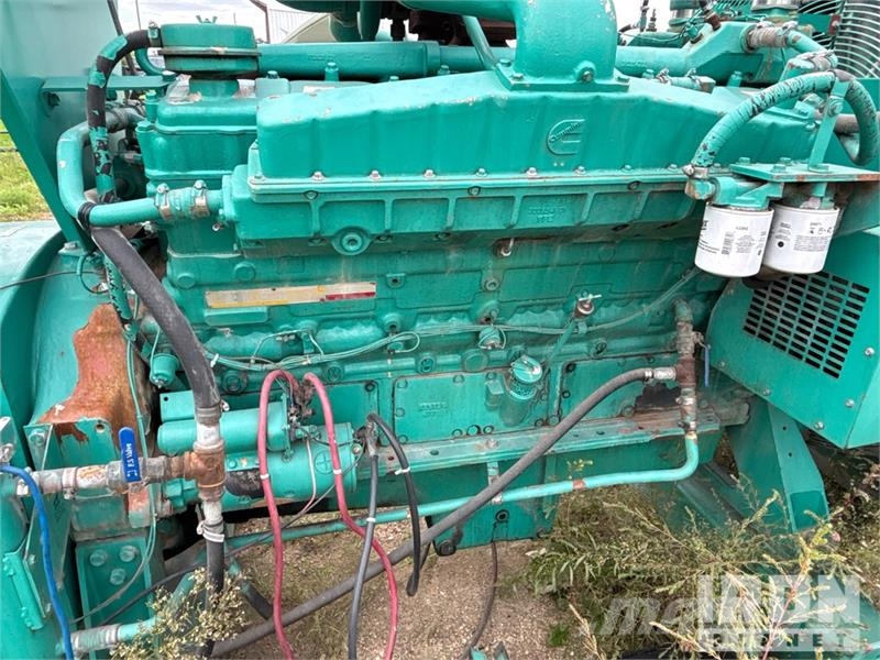 Onan 600DFGB 600 kW Skid-Mounted Generator Set Diesel Generatoren