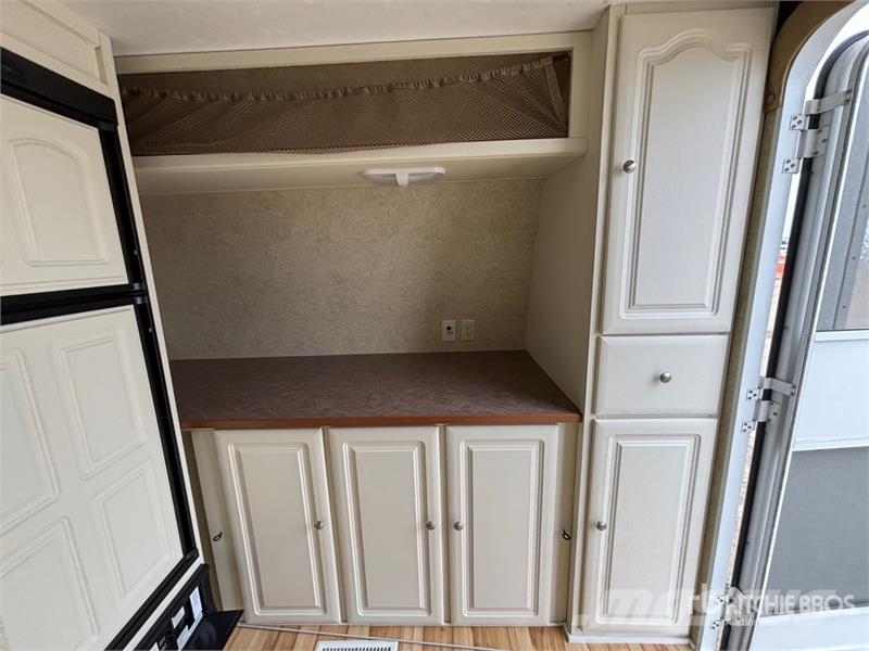 Outback OB18RS07 18 ft T/A Travel Trailer Otros remolques