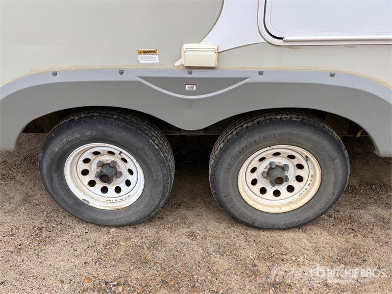 Outback OB18RS07 18 ft T/A Travel Trailer Otros remolques
